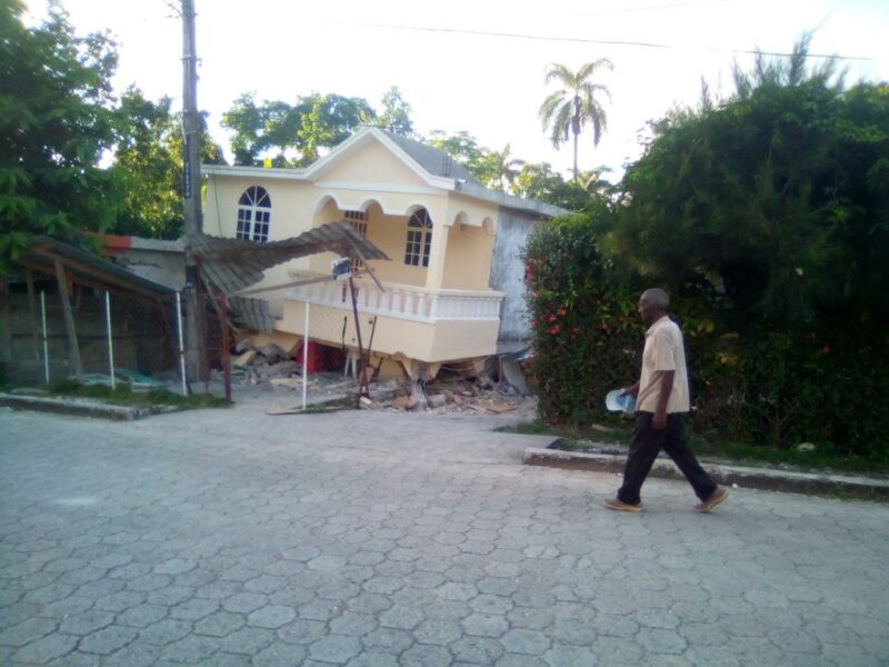 Noch heute sind die Menschen Haitis vom Erdbeben 2010 gezeichnet. (Foto: Kindernothilfe)