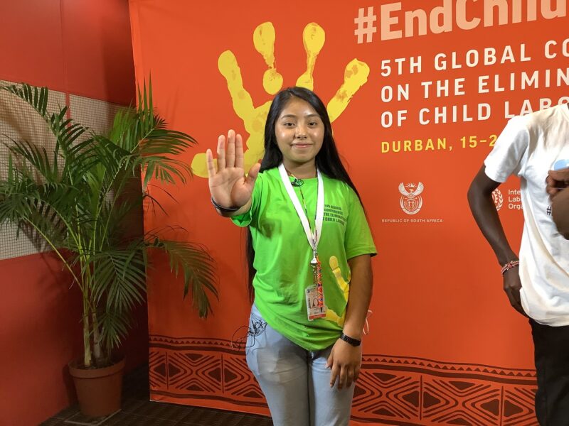 Ashley aus Guatemala vertritt Kinderarbeiter:innen aus aller Welt bei der Weltkonferenz gegen Kinderarbeit in Durban (Foto: Kindernothilfe)